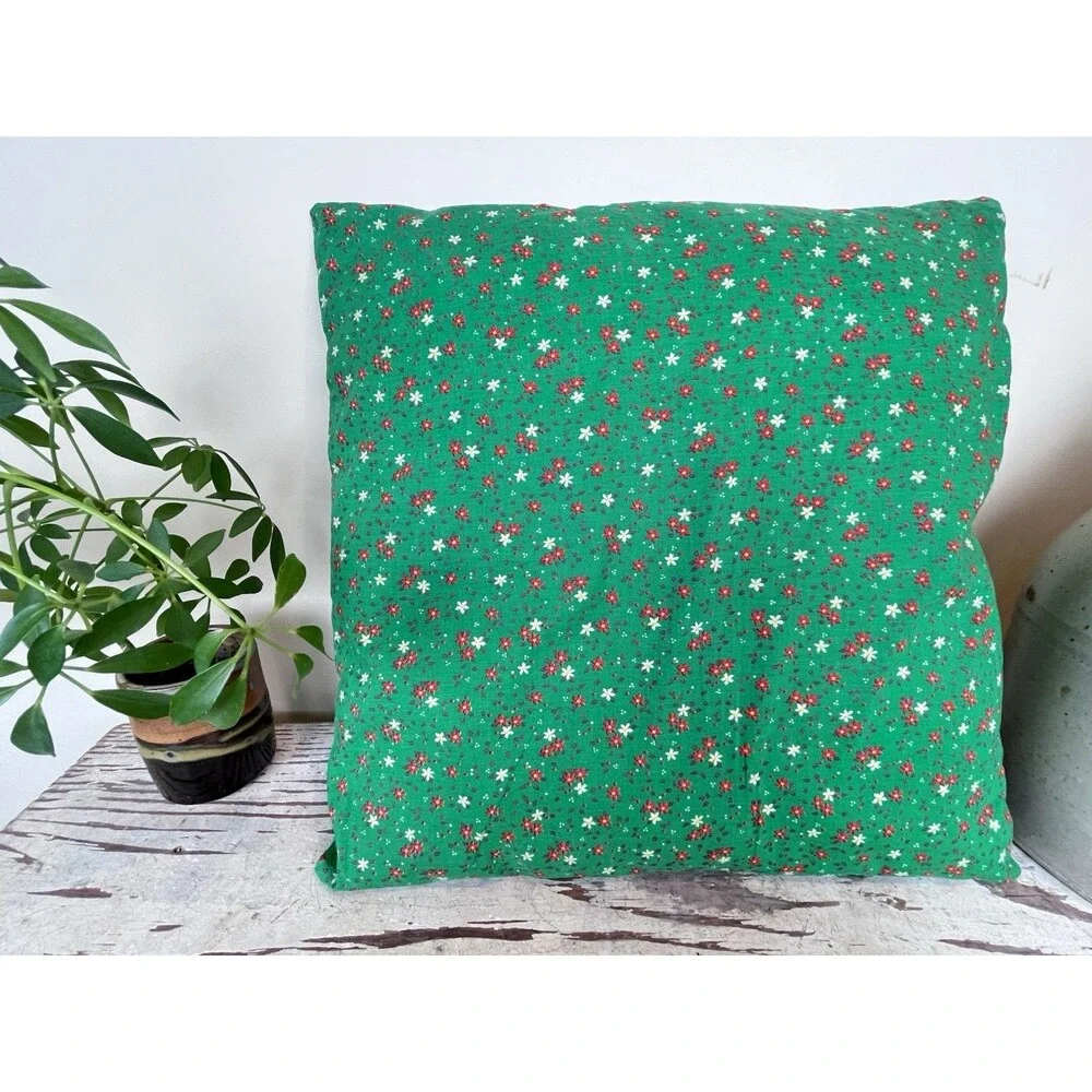 Vintage 1970’s Green Floral Fabric Hand Sewn Square Throw Pillow 15” Cottage